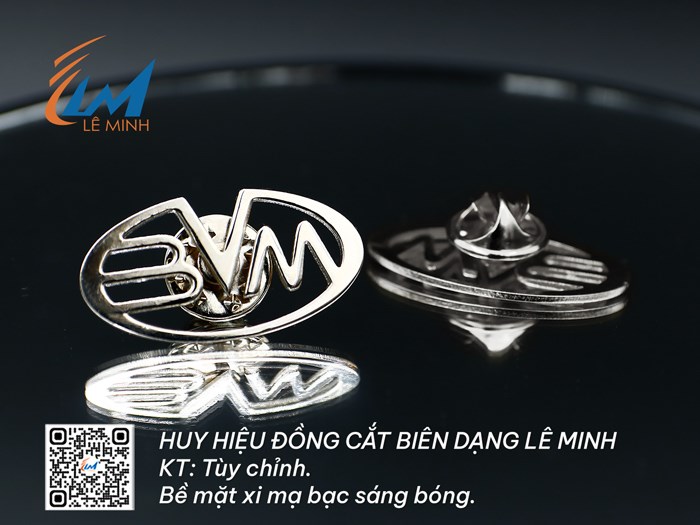 HUY HIỆU CẮT CHỮ LOGO MẠ VÀNG/BẠC