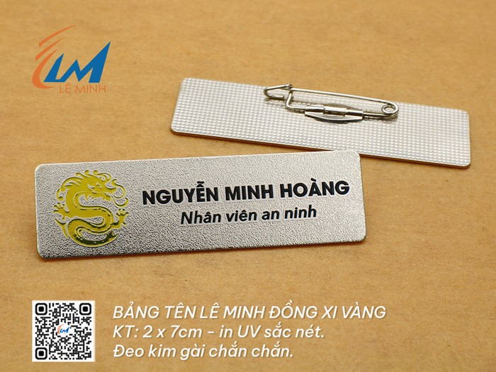 BẢNG TÊN ĐỒNG XI VÀNG IN UV KHÔNG PHỦ KEO
