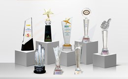 Bảng Giá Làm Kỷ Niệm Chương Pha Lê & Cúp – Cách Tính Và Tối Ưu Chi Phí